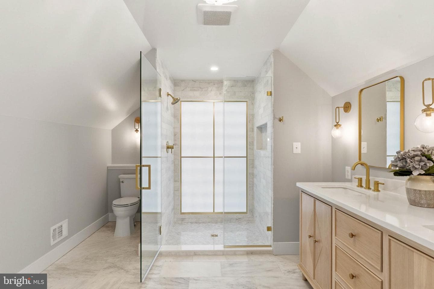 200 Ashland Road photo 57