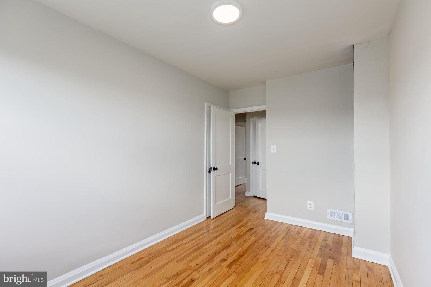 6913 Broening Road photo 18