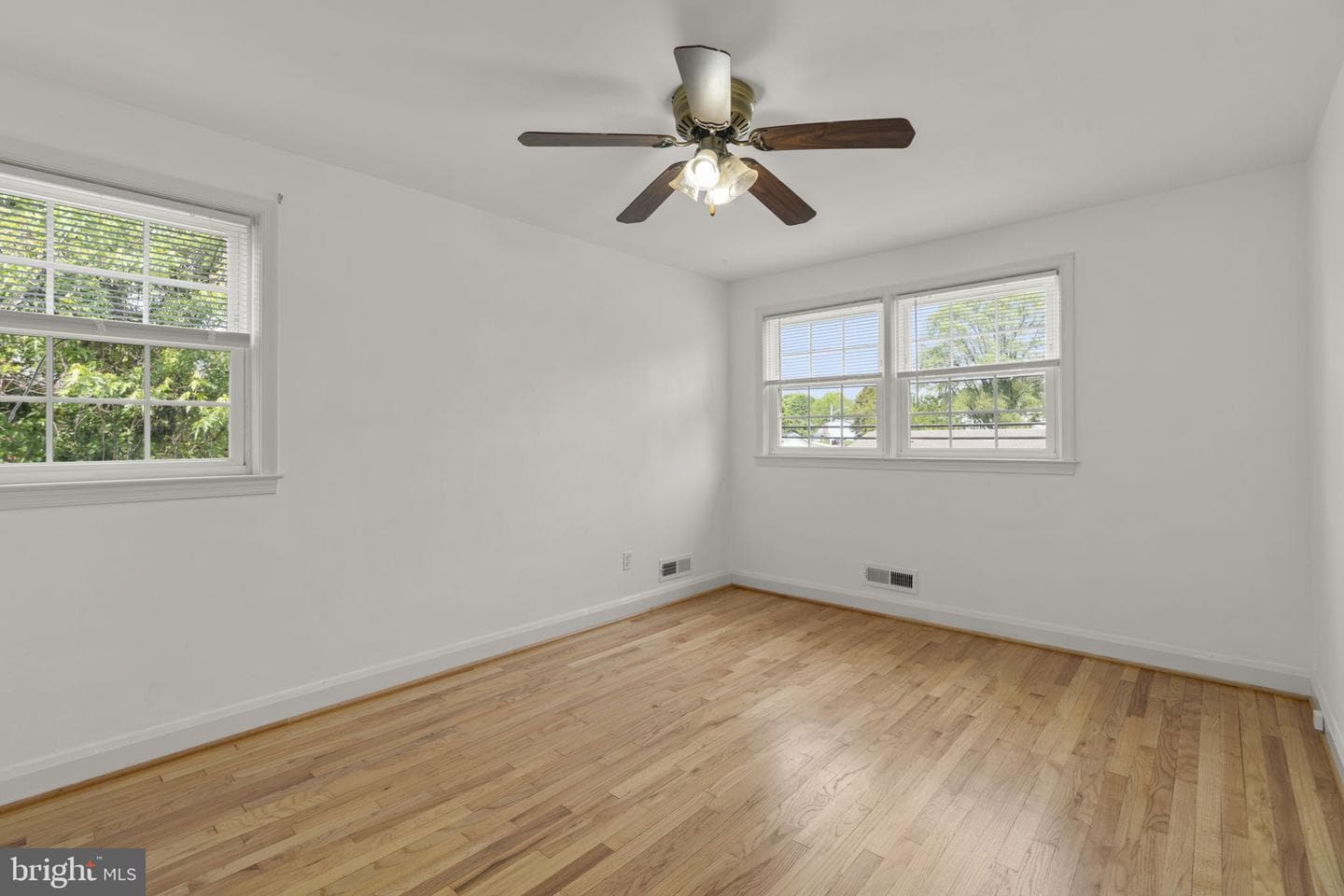1505 Ingleside Avenue photo 19