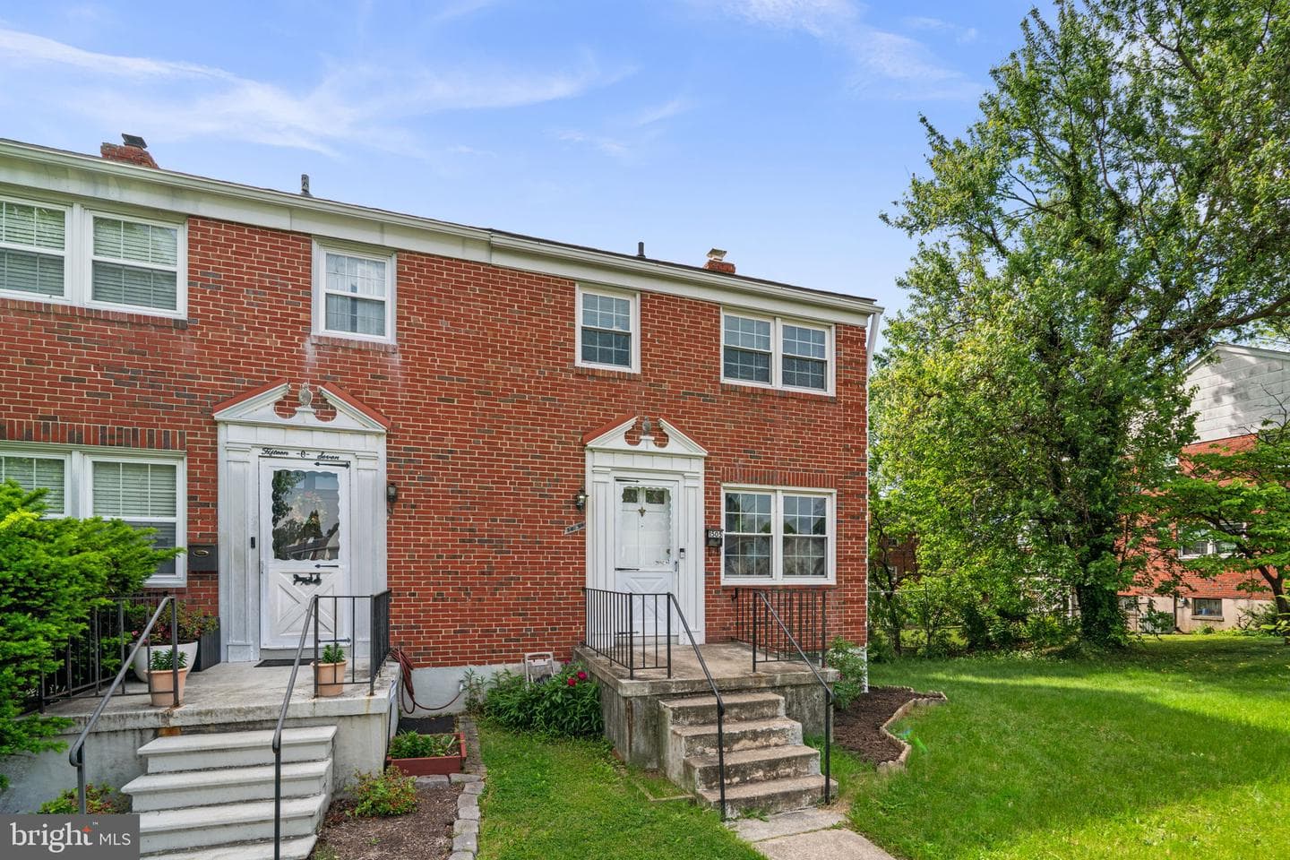 1505 Ingleside Avenue photo 3