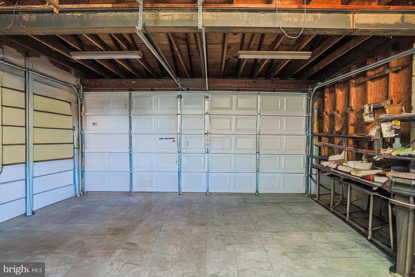7933 34th Street photo 24