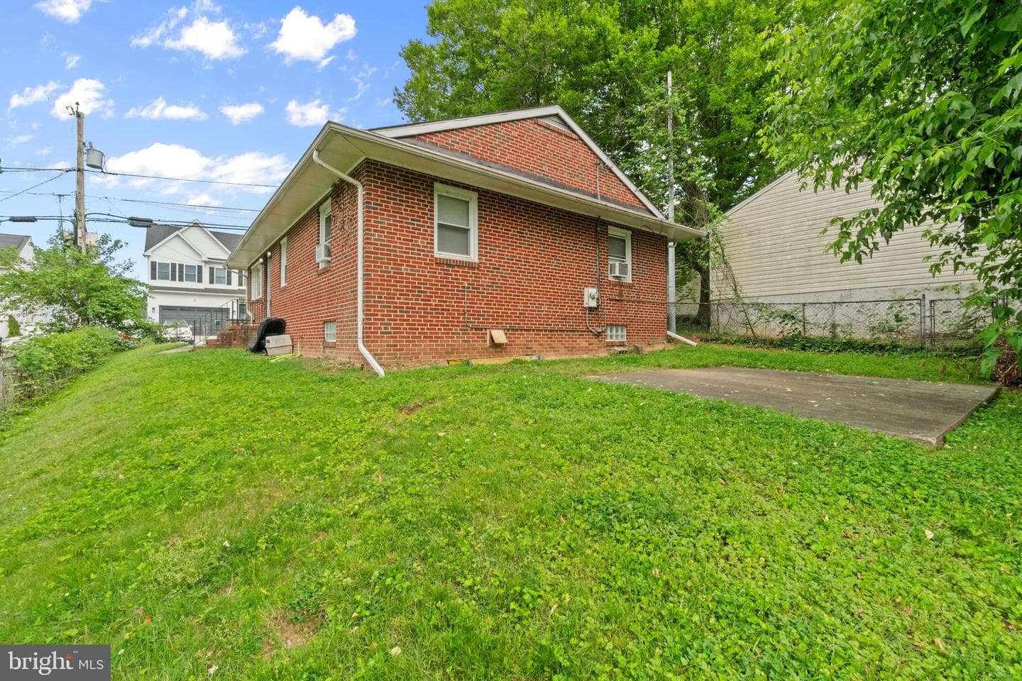 7806 Wendover Avenue photo 4