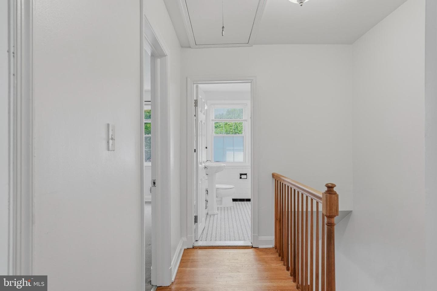 7037 Heathfield photo 23