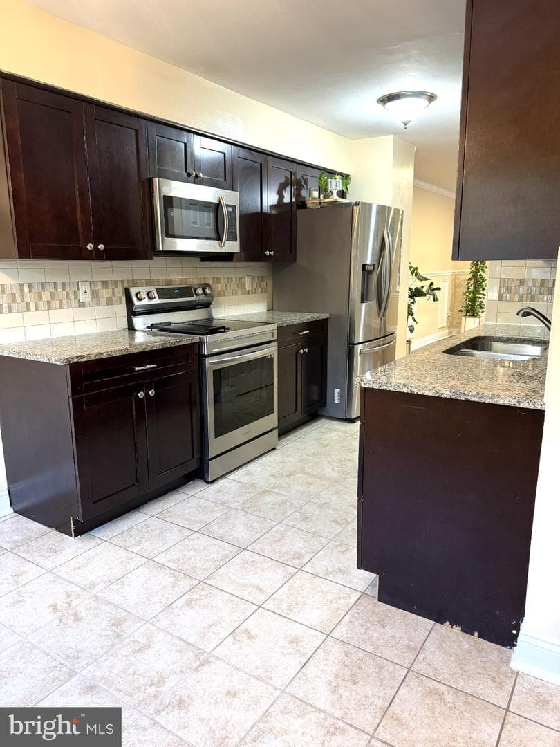 314 Hometown Way photo 4
