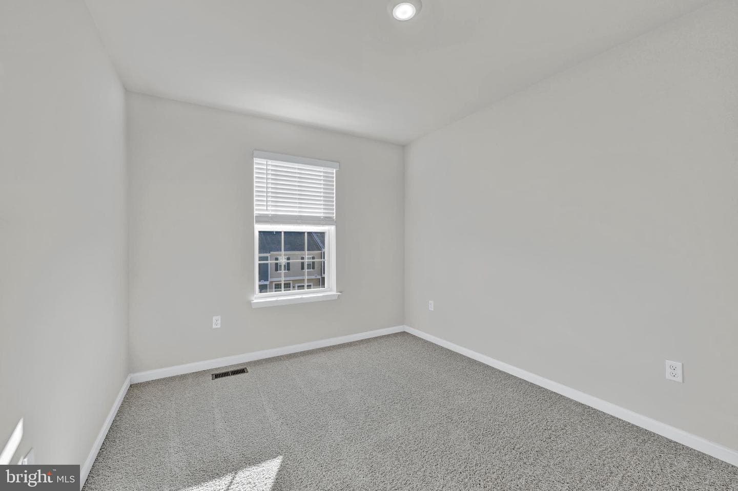 2 Merion Avenue photo 15