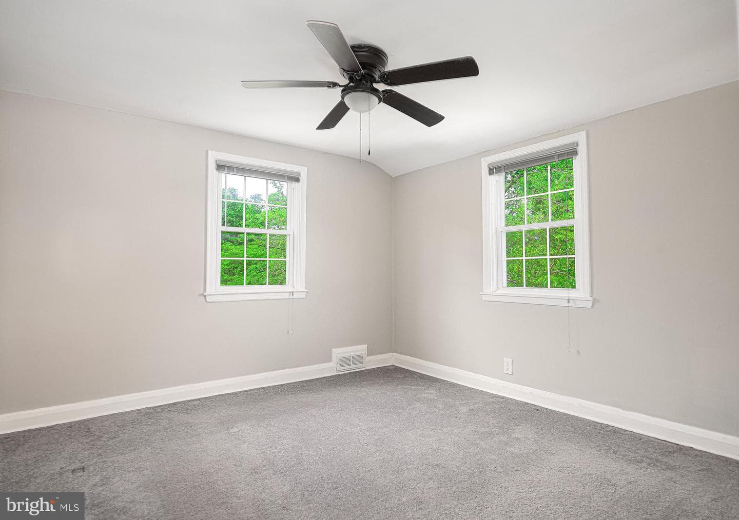 703 Howard Road photo 26