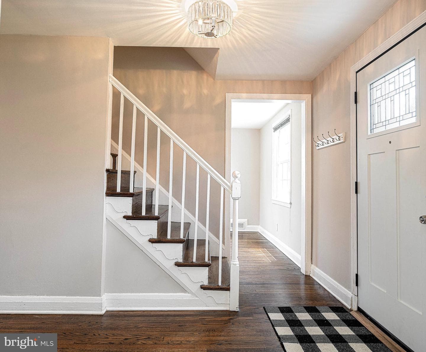 703 Howard Road photo 4