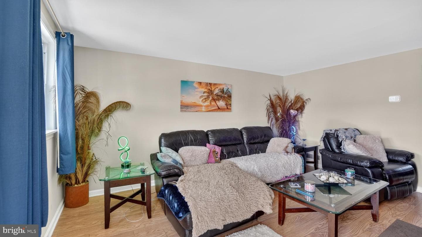 7836 Kavanagh photo 5