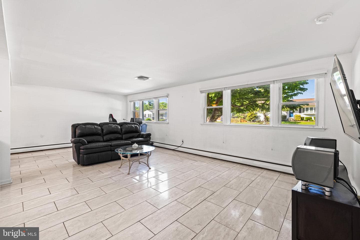2115 Suburban Greens Drive photo 14