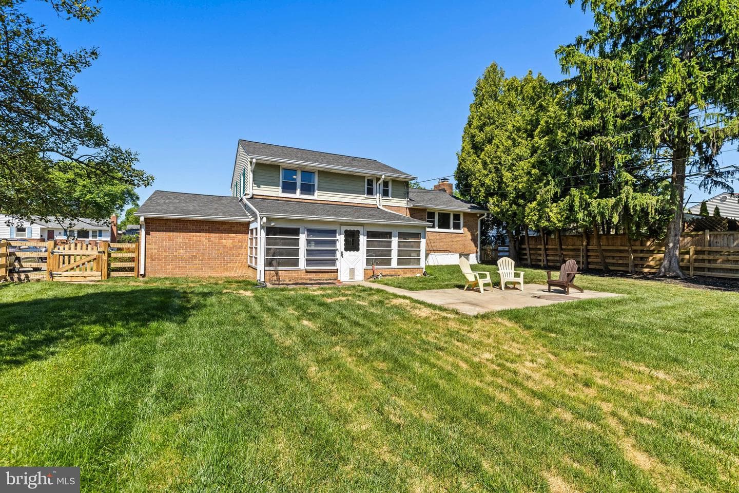 2115 Suburban Greens Drive photo 38