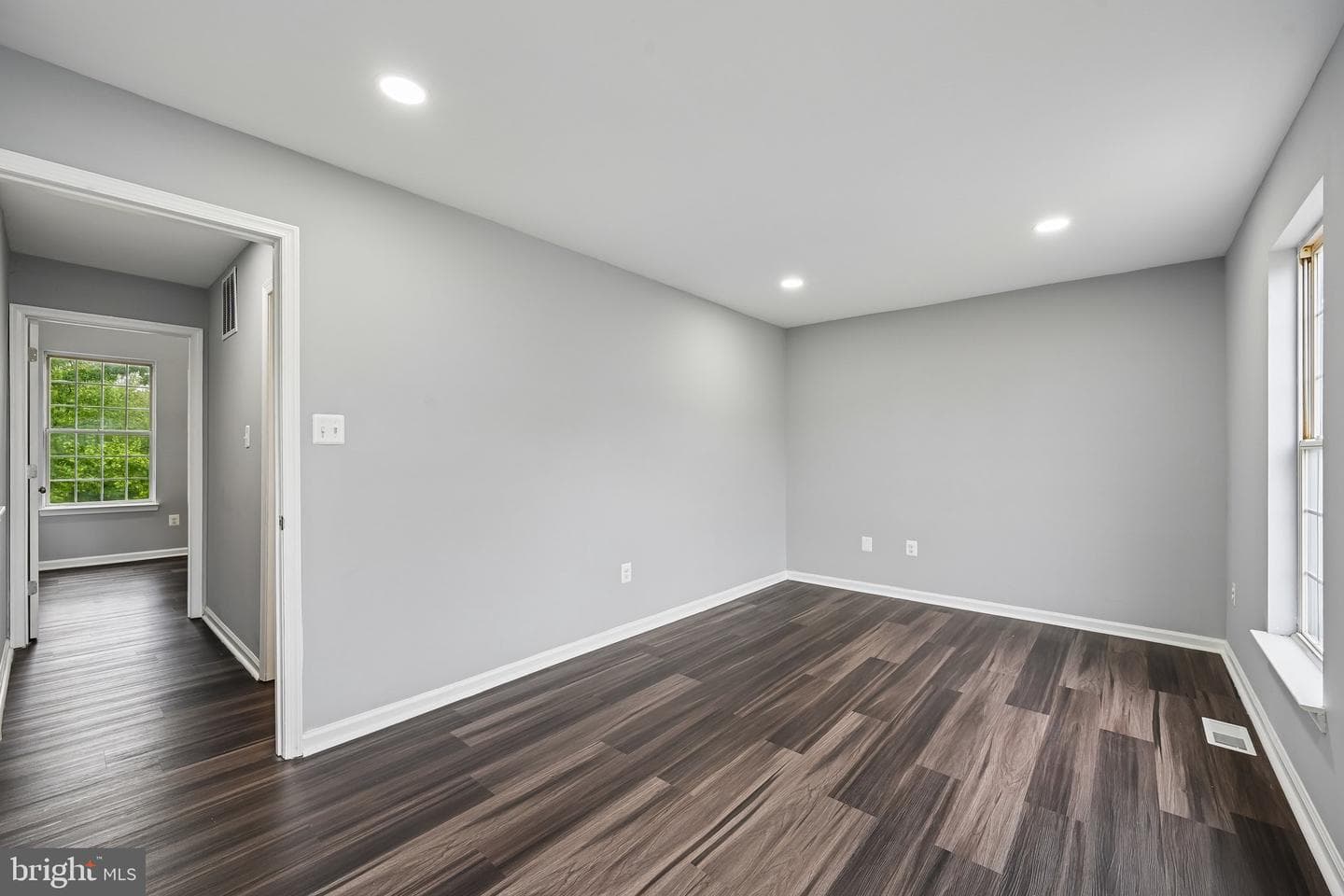 1614 Winding Brook Way photo 25