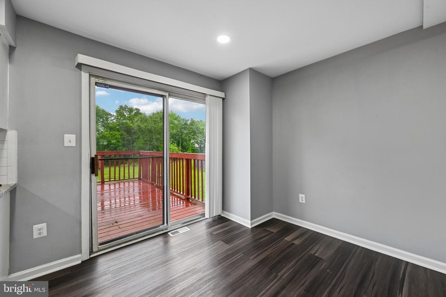 1614 Winding Brook Way photo 32