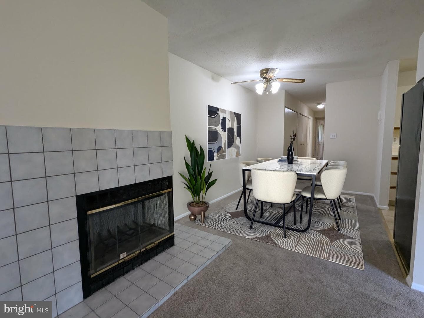 11907 Tarragon Road #j photo 3