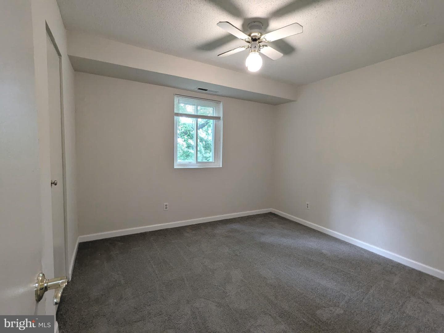 11907 Tarragon Road #j photo 9