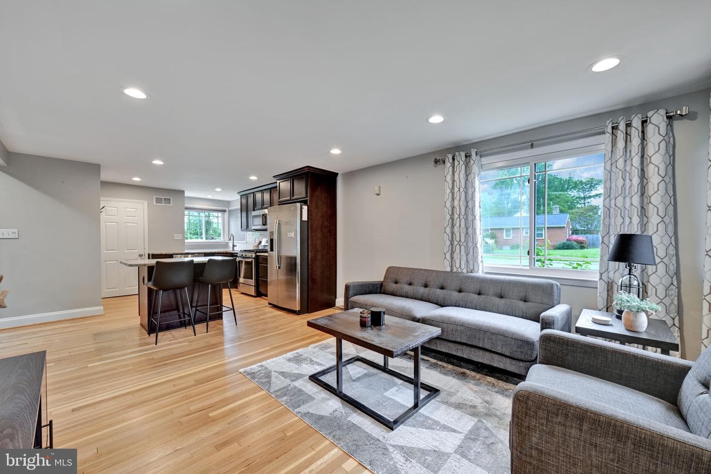 801 Judy Ln photo 10