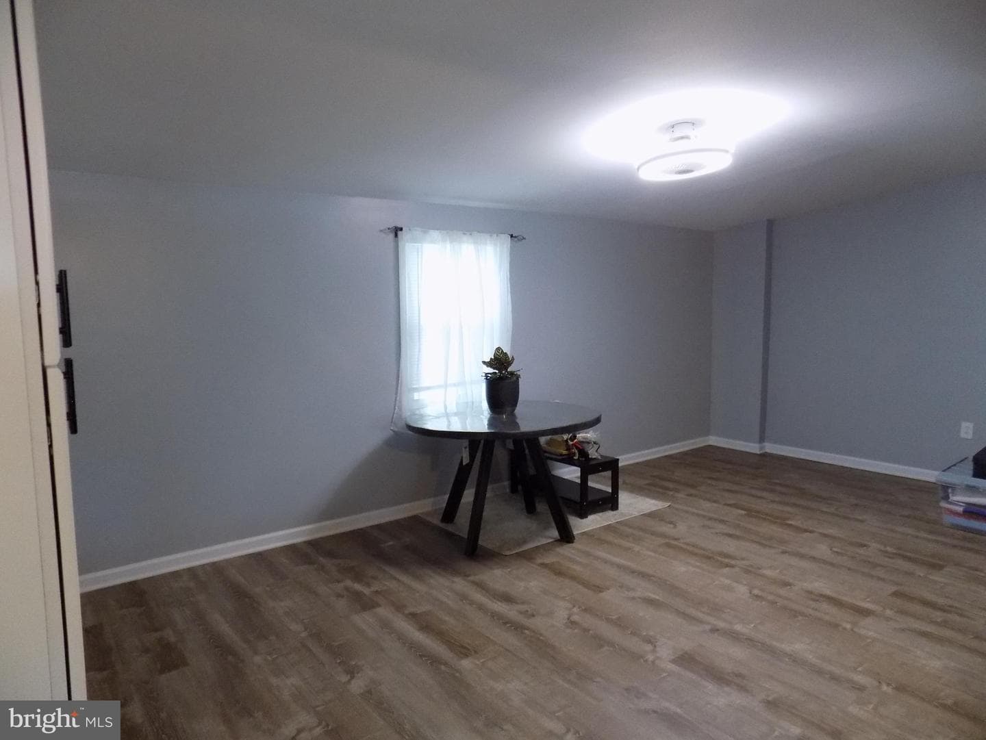 2431 Woodcroft Road photo 9