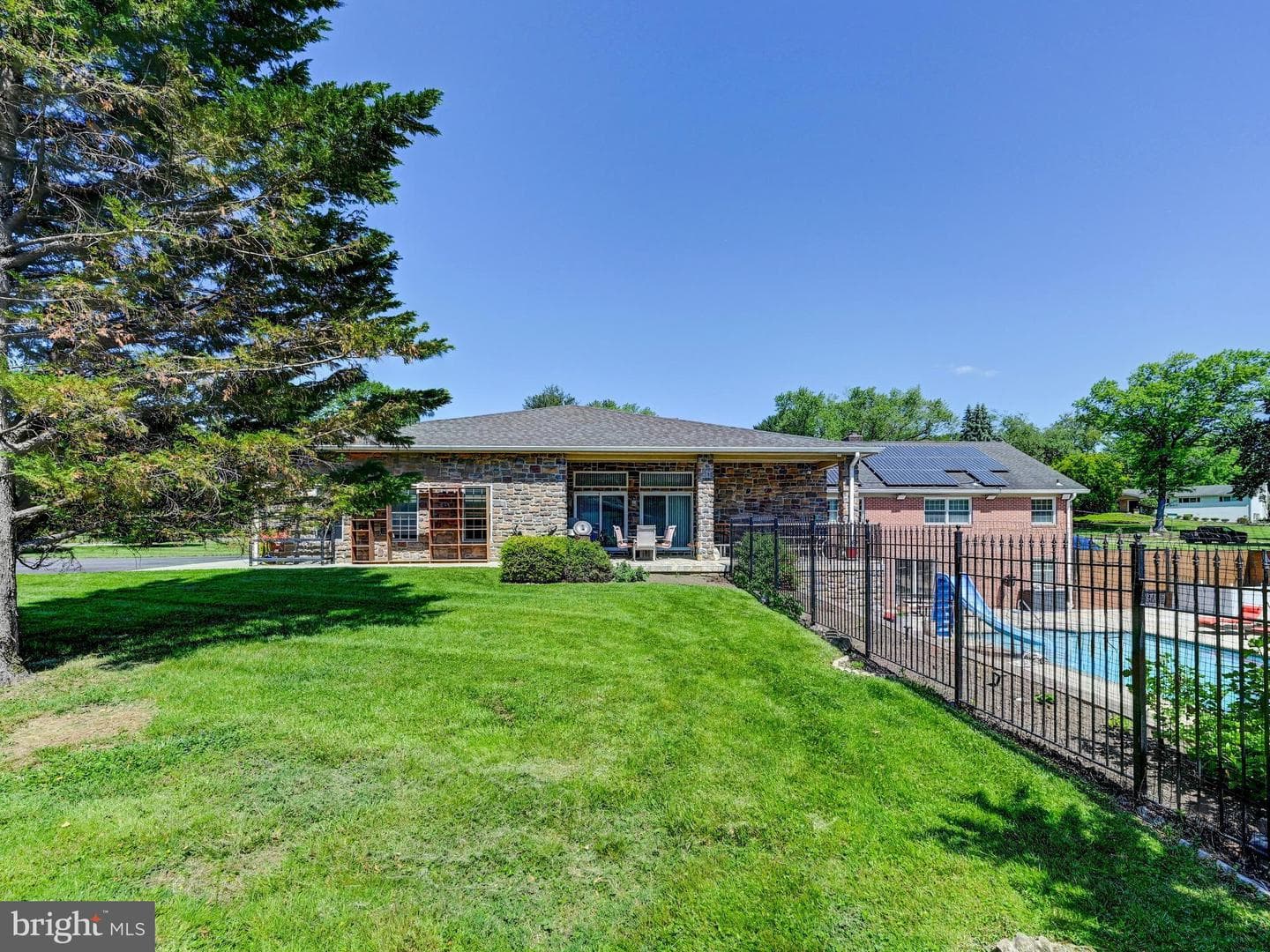 3213 Woodvalley Drive photo 44
