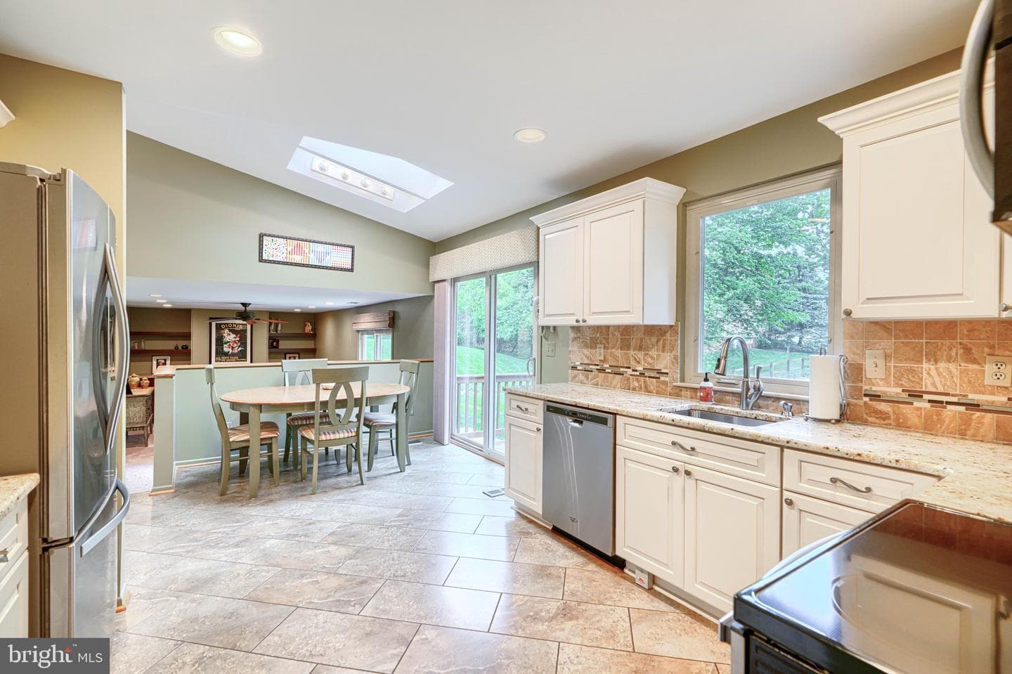 12121 Velvet Hill Drive photo 29