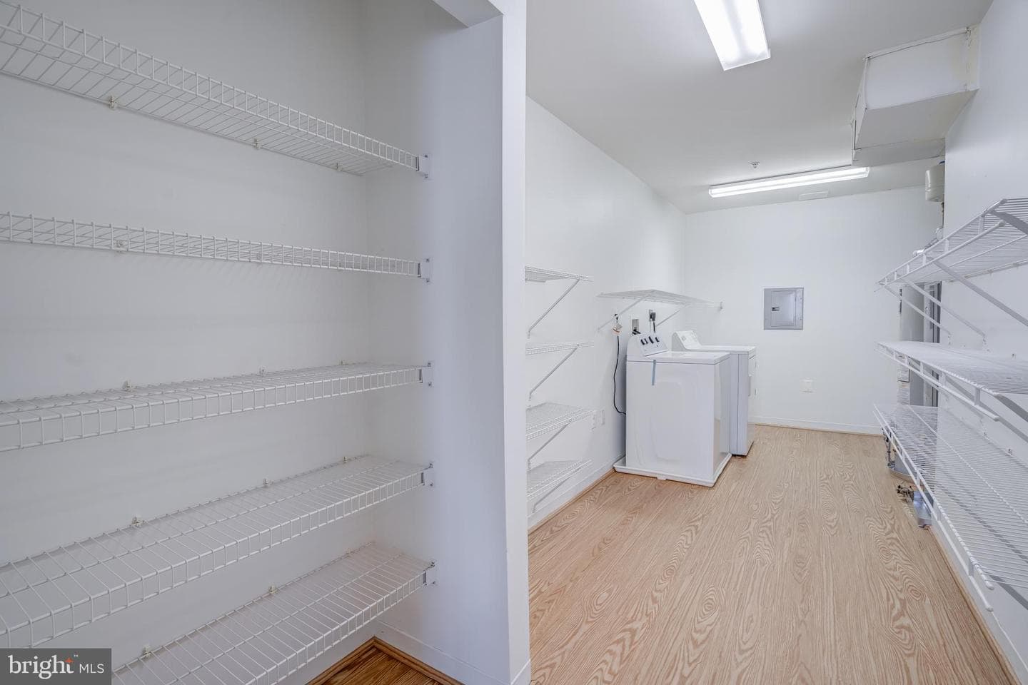 9401 Wordsworth Way #306 photo 24
