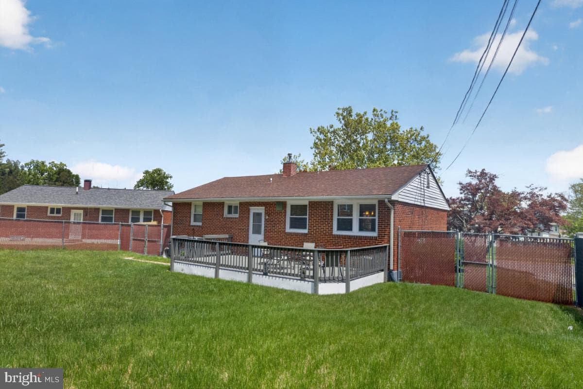 8521 Fieldway Drive photo 29