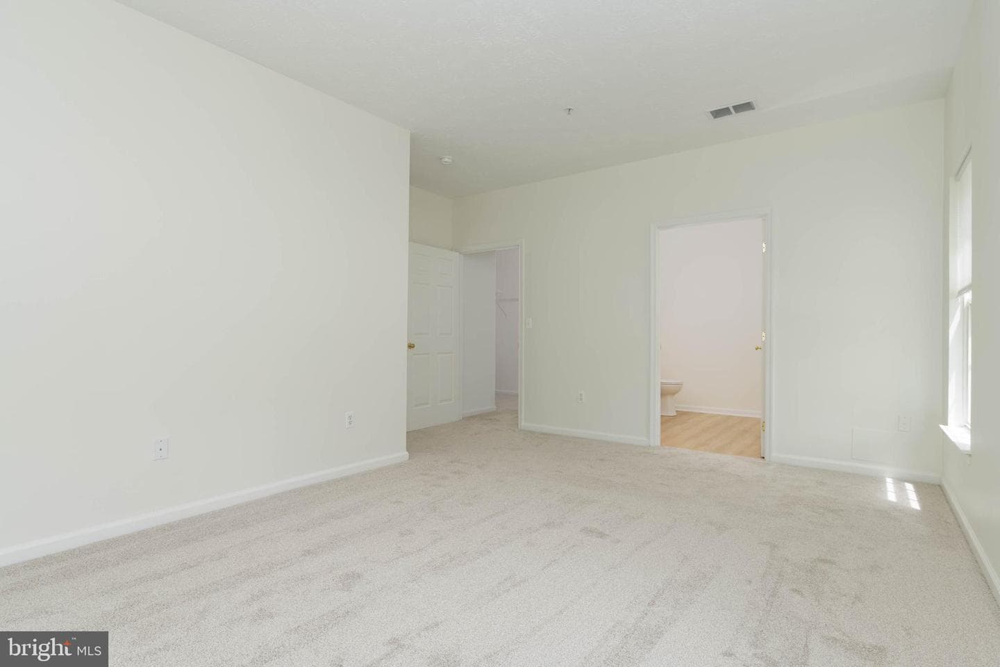 9501 Kingscroft Terrace #9501d photo 24