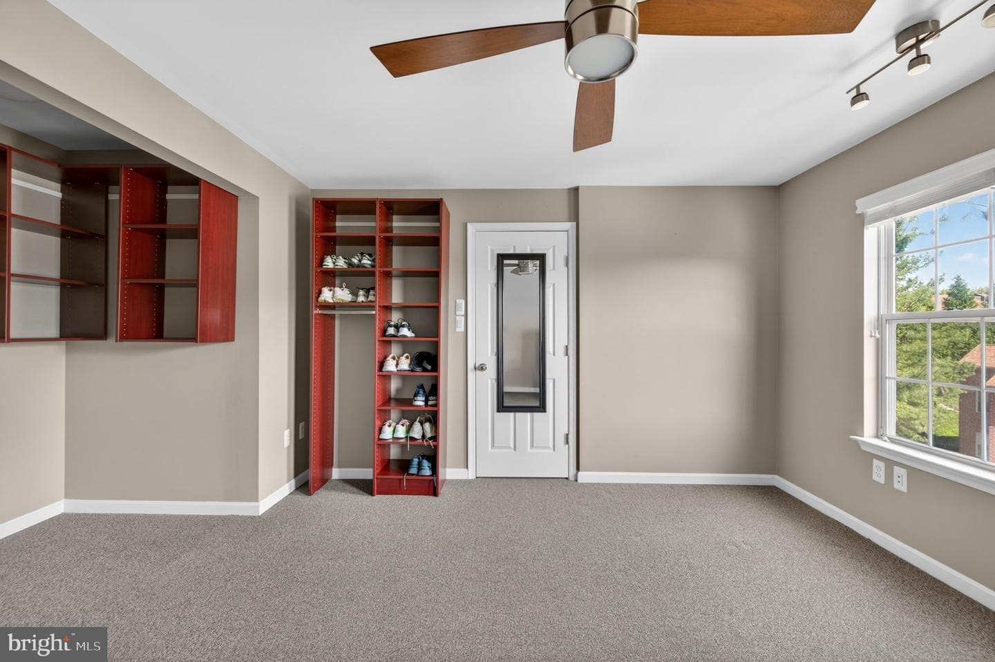 6 Tyler Falls Court #b photo 19