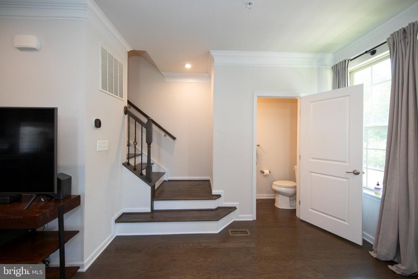 10129 Campbell Boulevard photo 6
