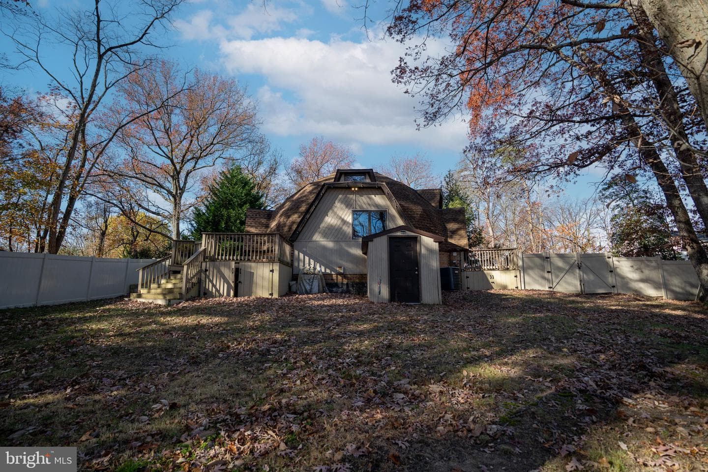 811 Cedar Avenue photo 29