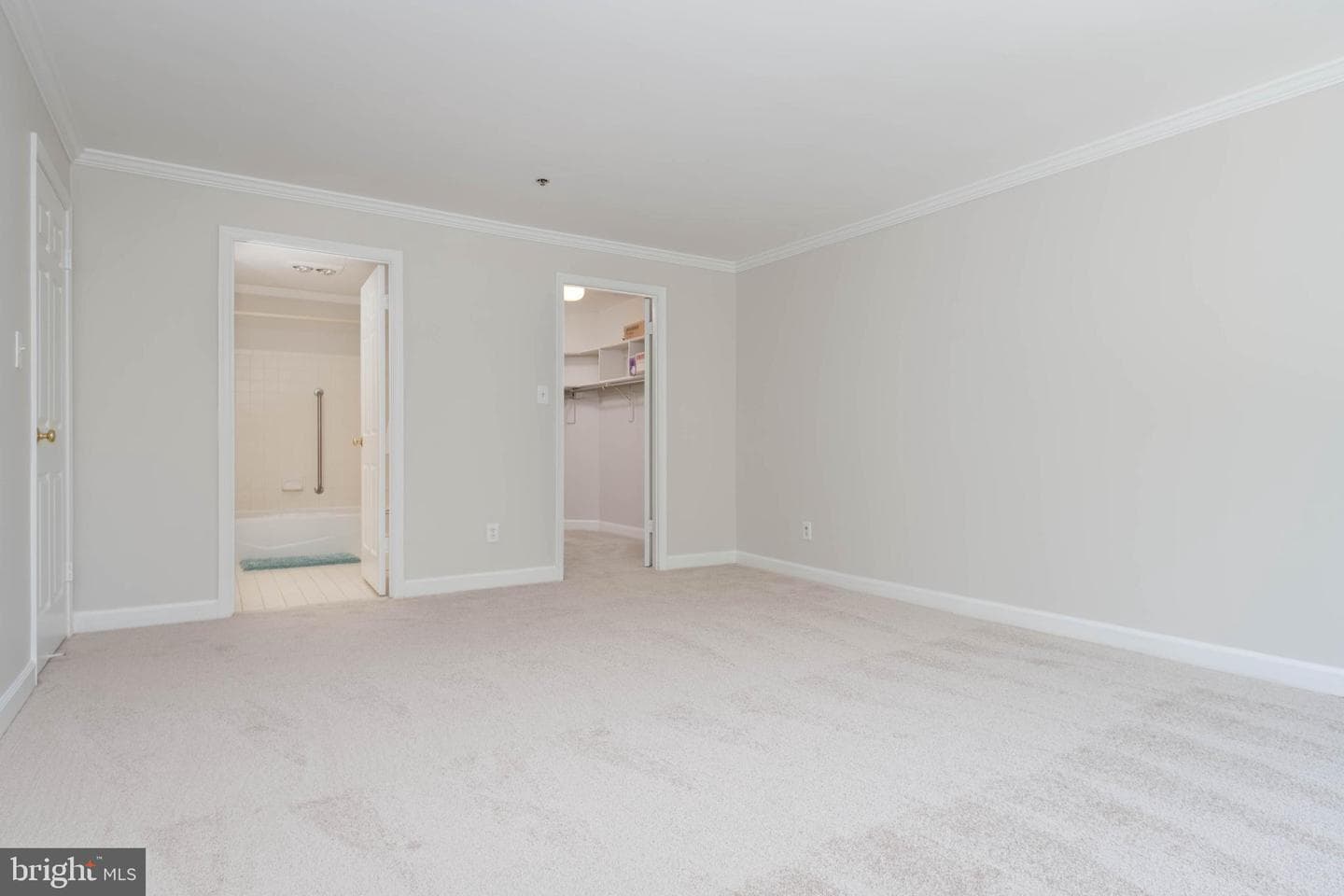 1 Southerly Court #305 photo 32