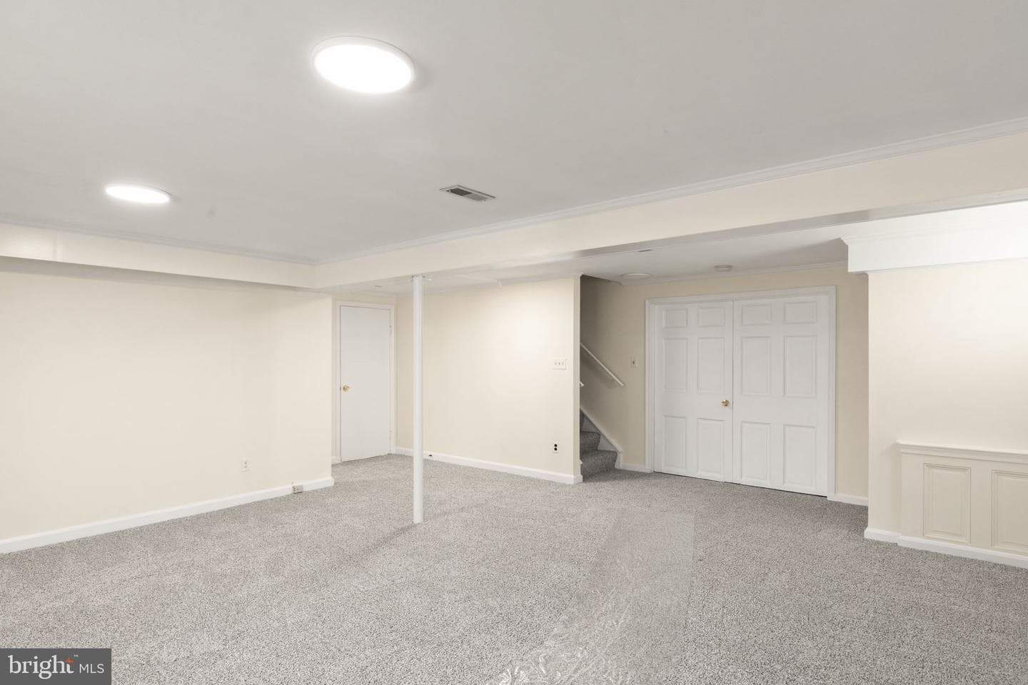 7 Castell Court photo 20