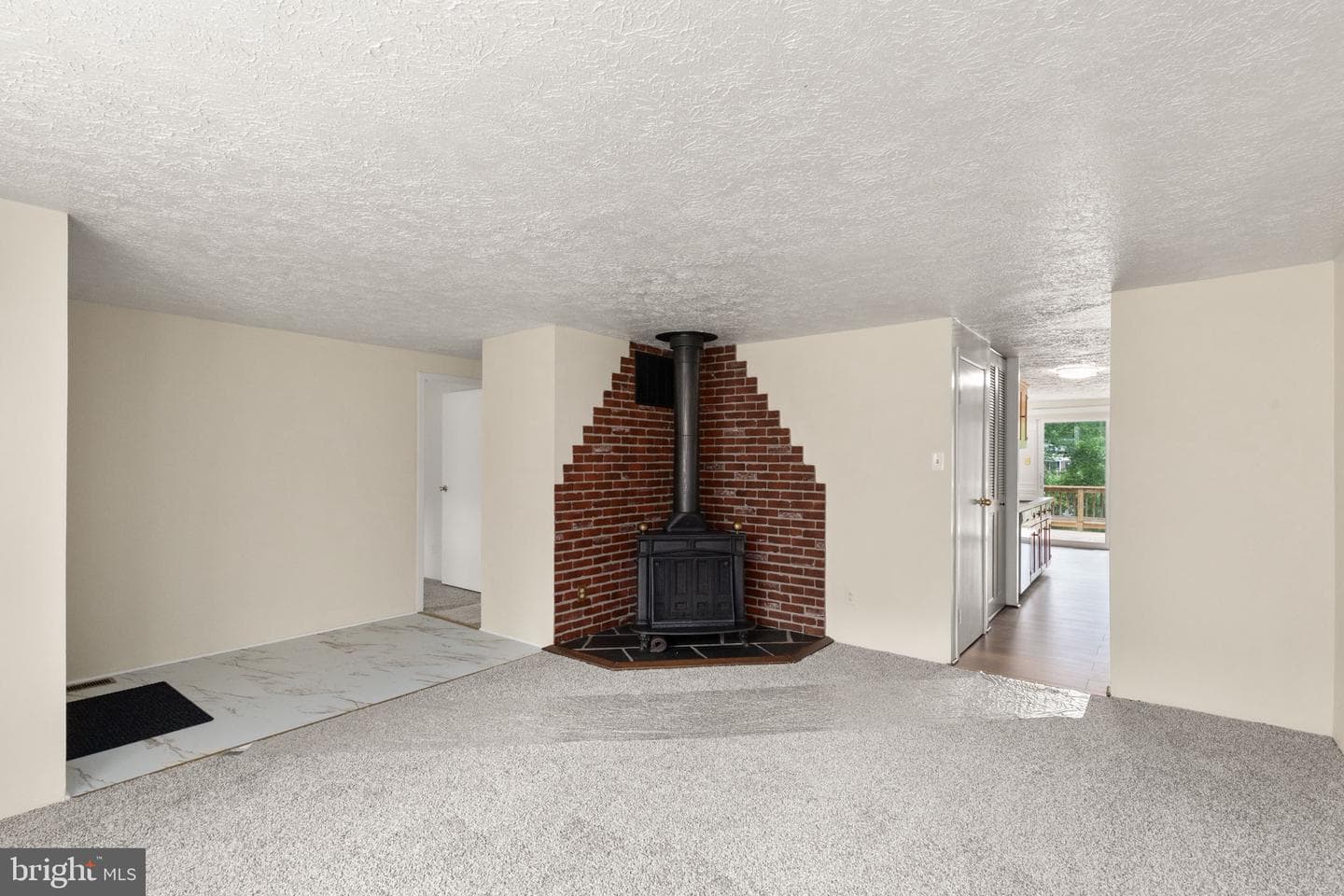 7 Castell Court photo 9