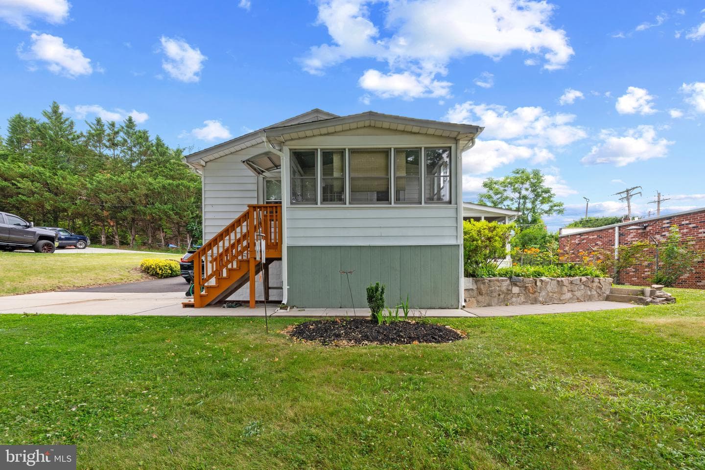 4107 Martin Avenue photo 19