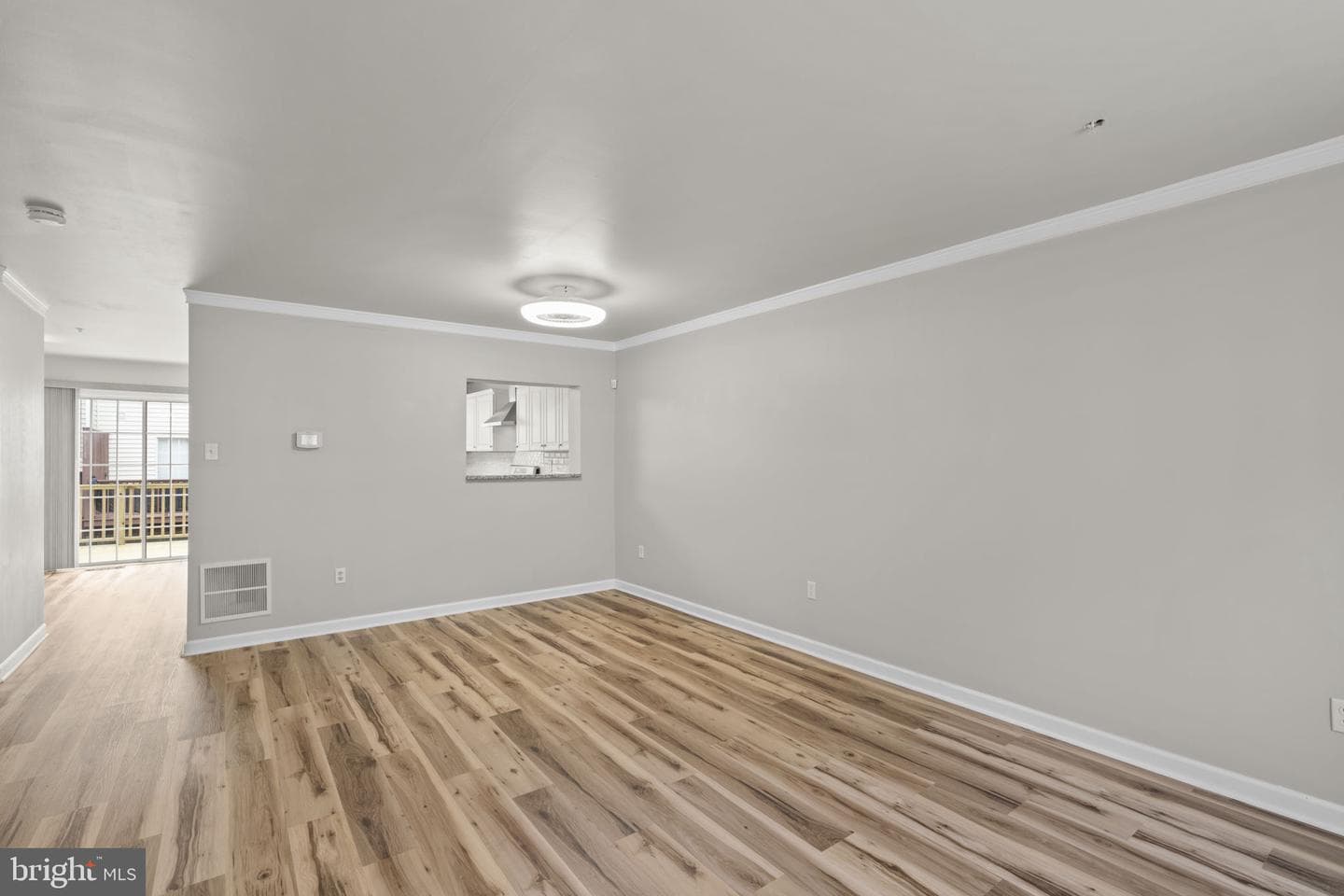 9745 Bon Haven Lane photo 4