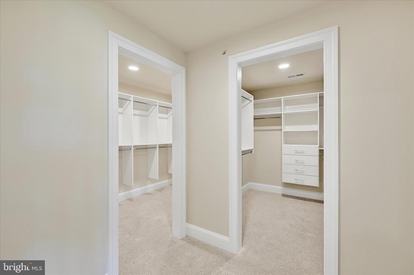 118 Villabrook Way photo 40