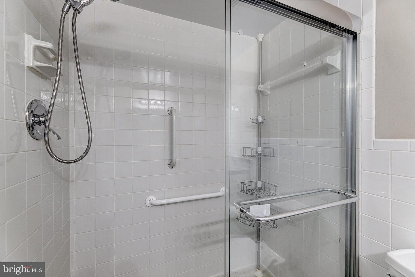 7 Slade Avenue #607 photo 26