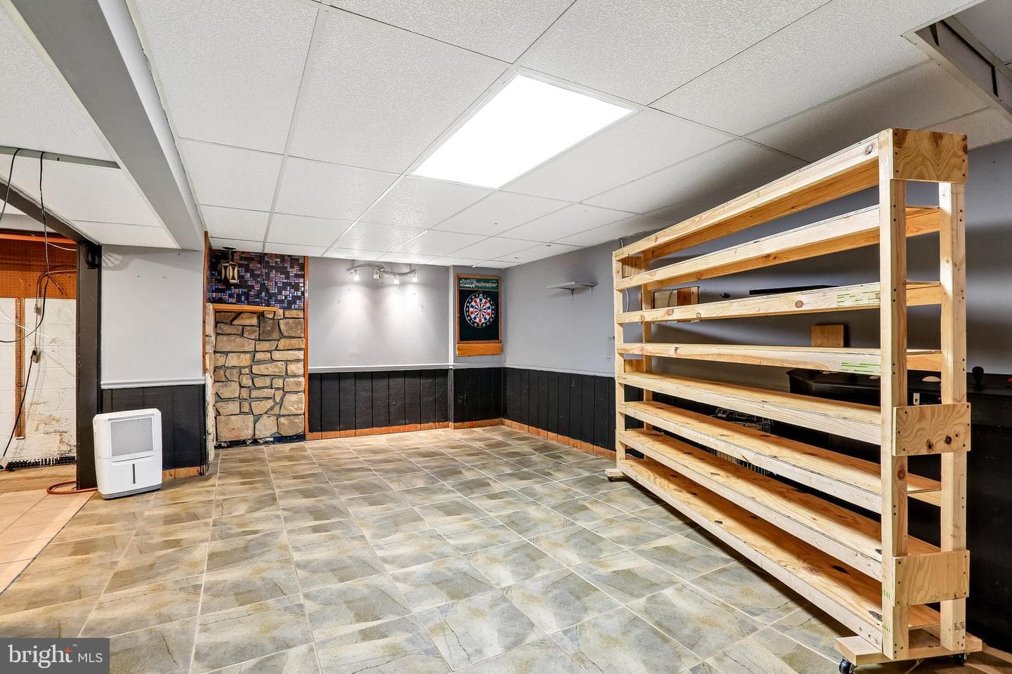 5509 East Avenue photo 27