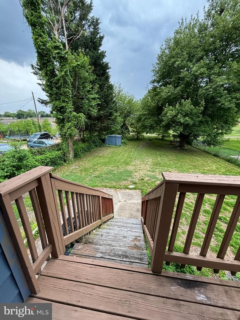 29 Henry Avenue photo 14