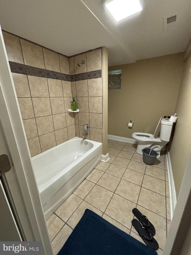 29 Henry Avenue photo 17