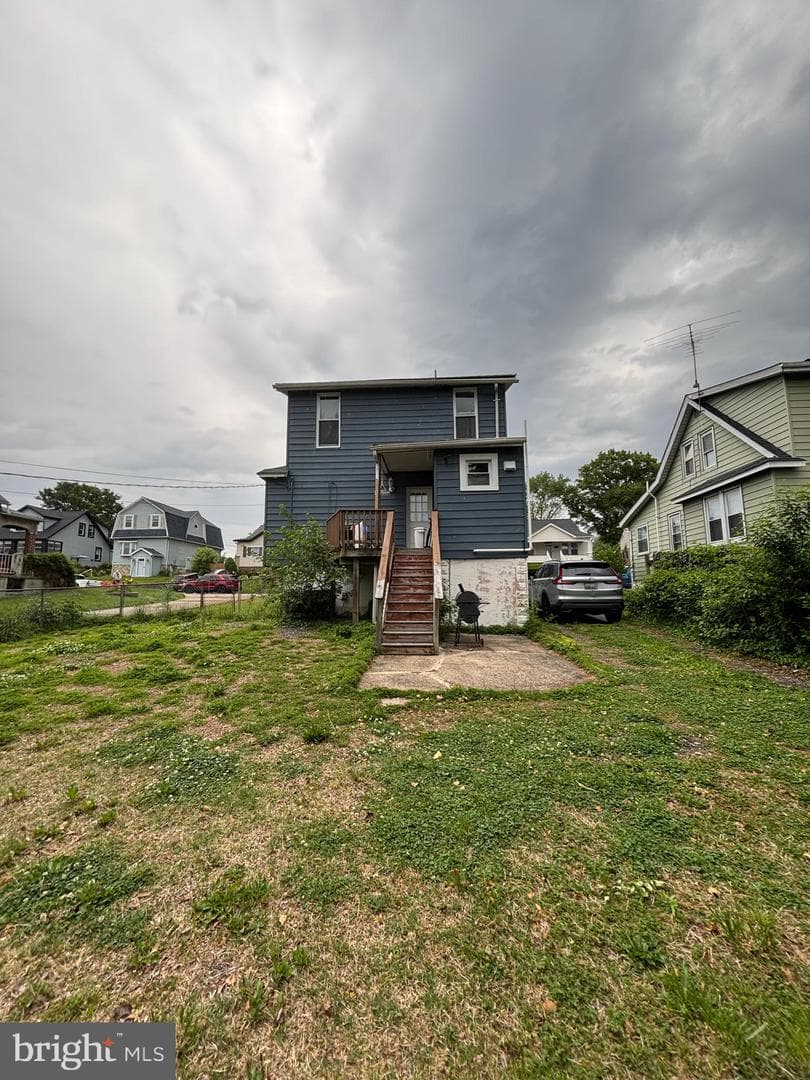 29 Henry Avenue photo 7