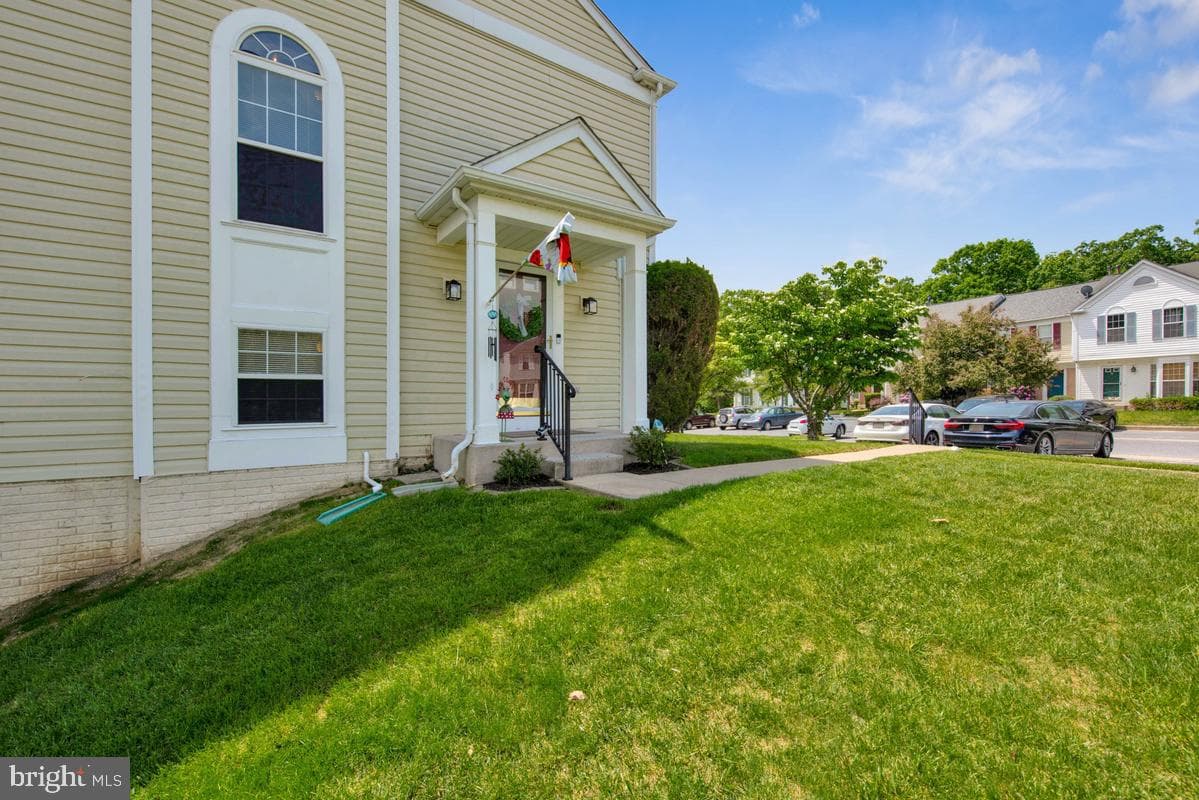 4427 Kentford Road photo 2