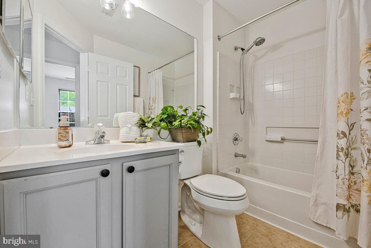 4427 Kentford Road photo 26