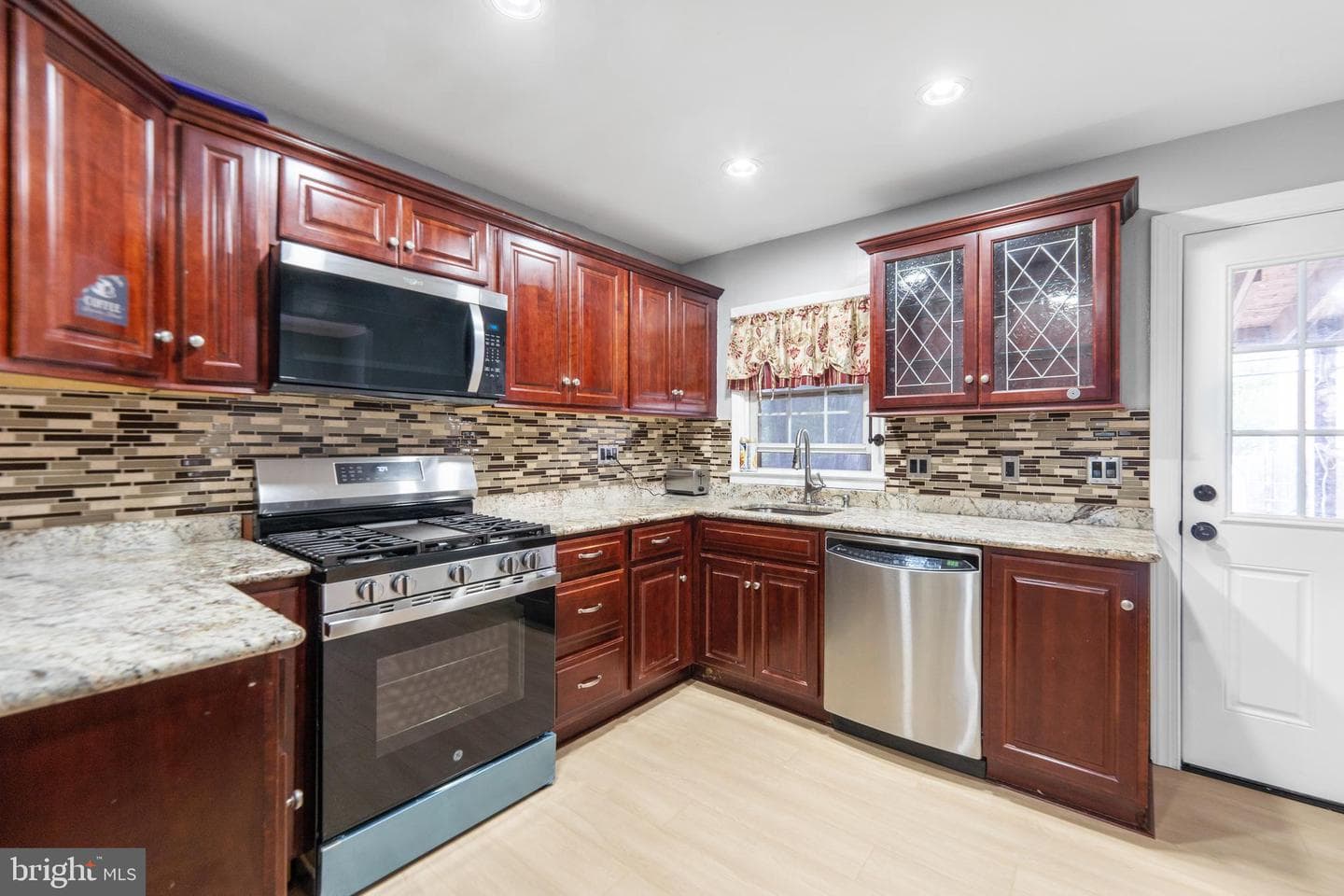 1302 Crownfield Court photo 19