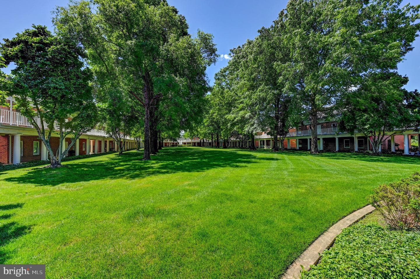 210 Brightwood Club Drive #210 photo 20