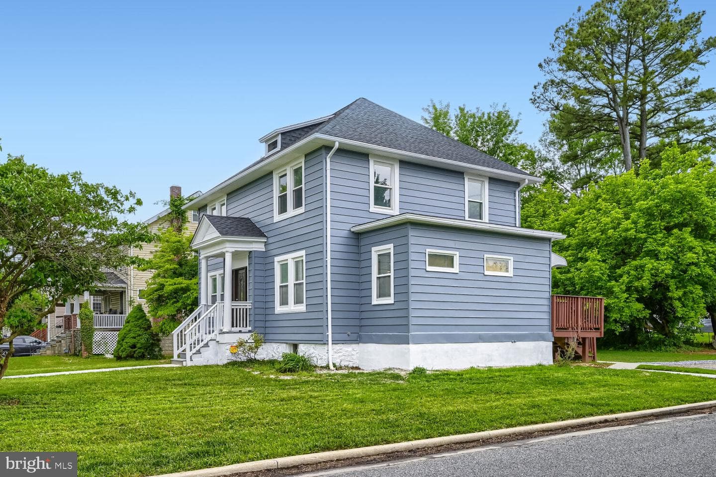 100 Clarendon Avenue, Pikesville