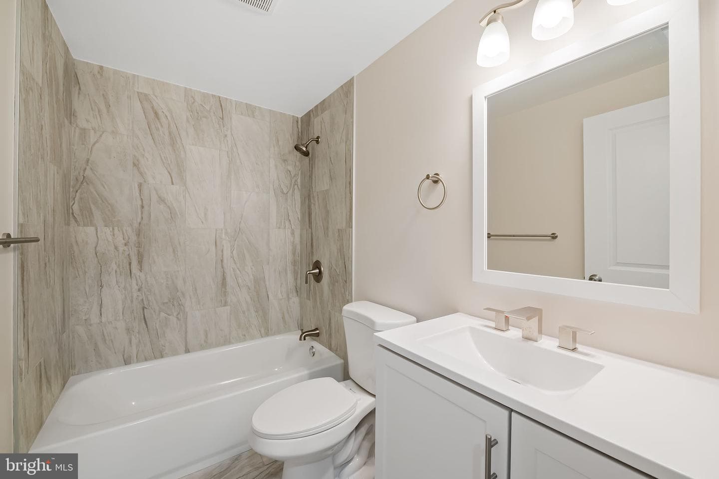 113 Edgewood Road photo 58