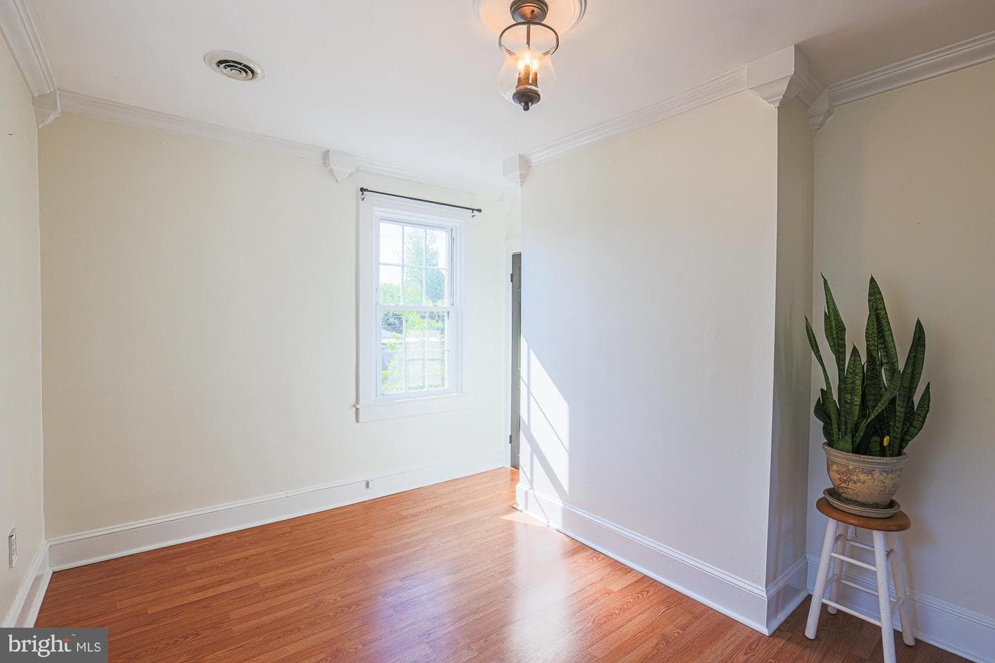 7419 Old Harford Road photo 22