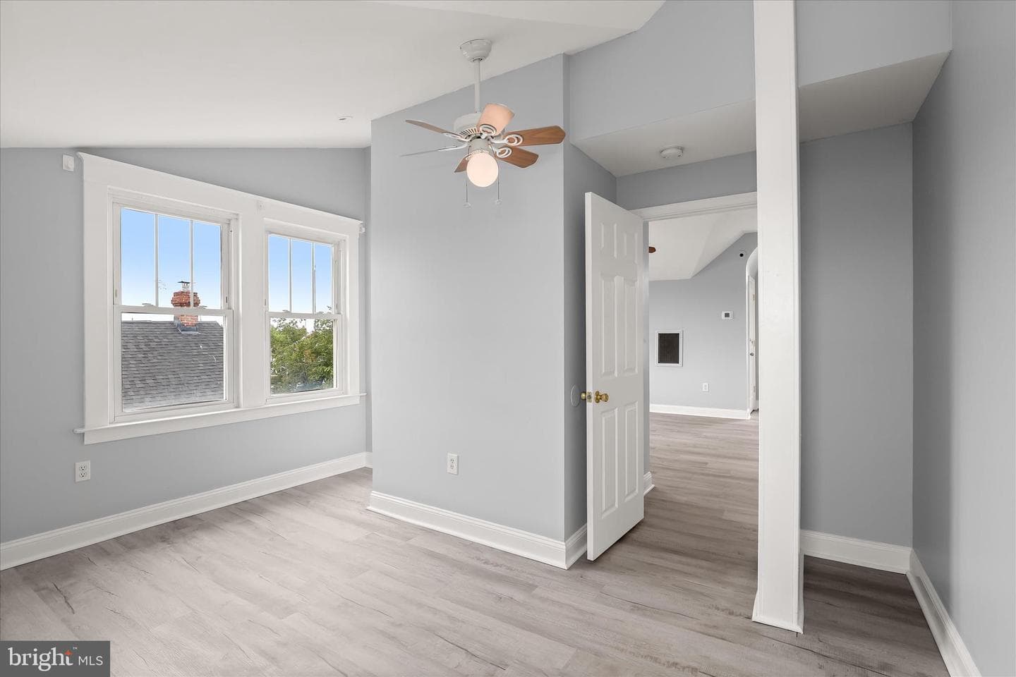 1337 Poplar Avenue photo 48