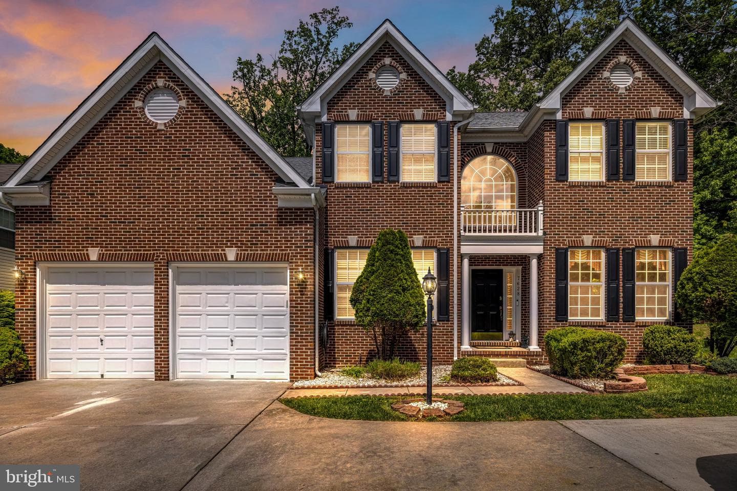 7628 Cedar Pond Lane photo 2
