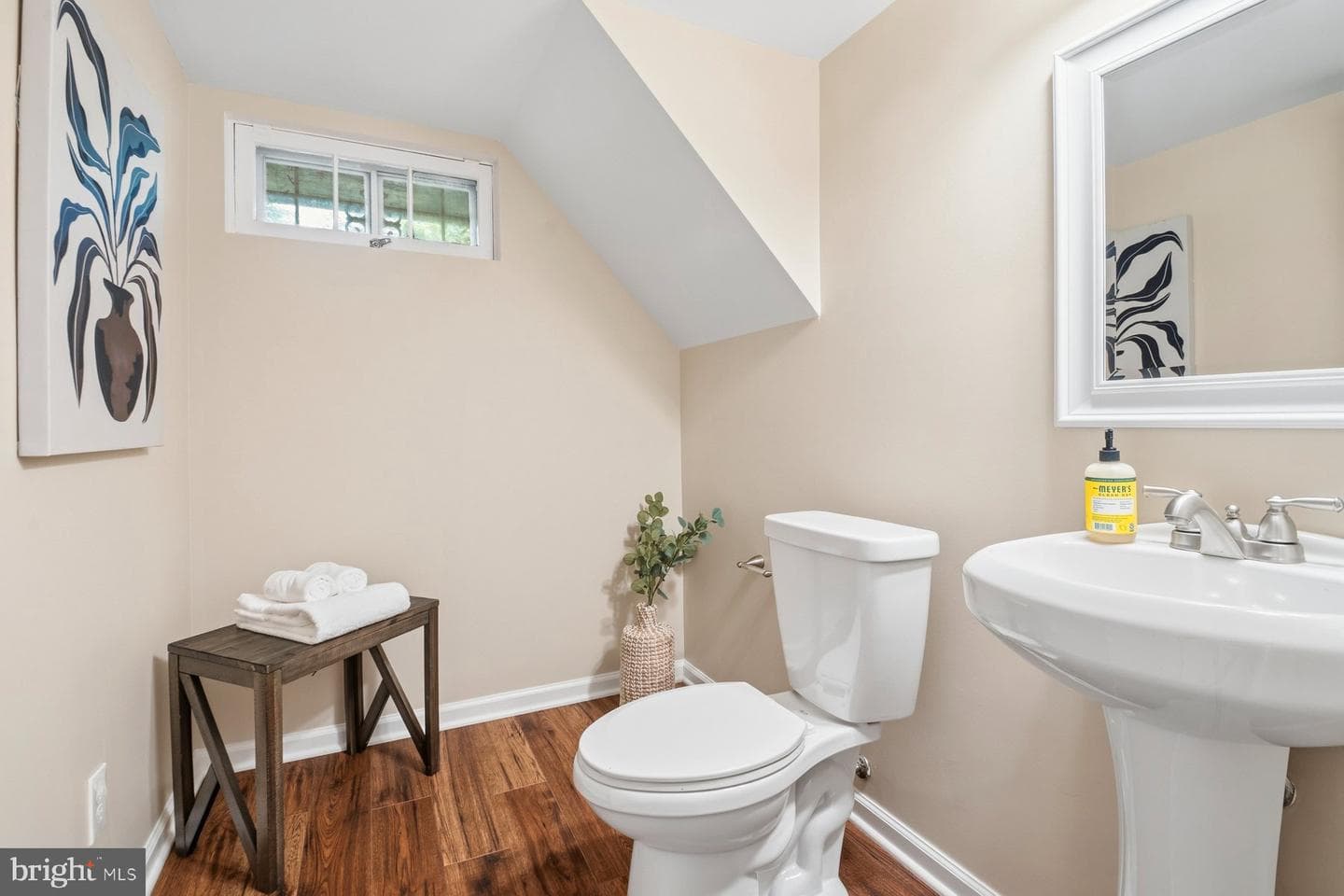 214 Chantrey Road photo 47