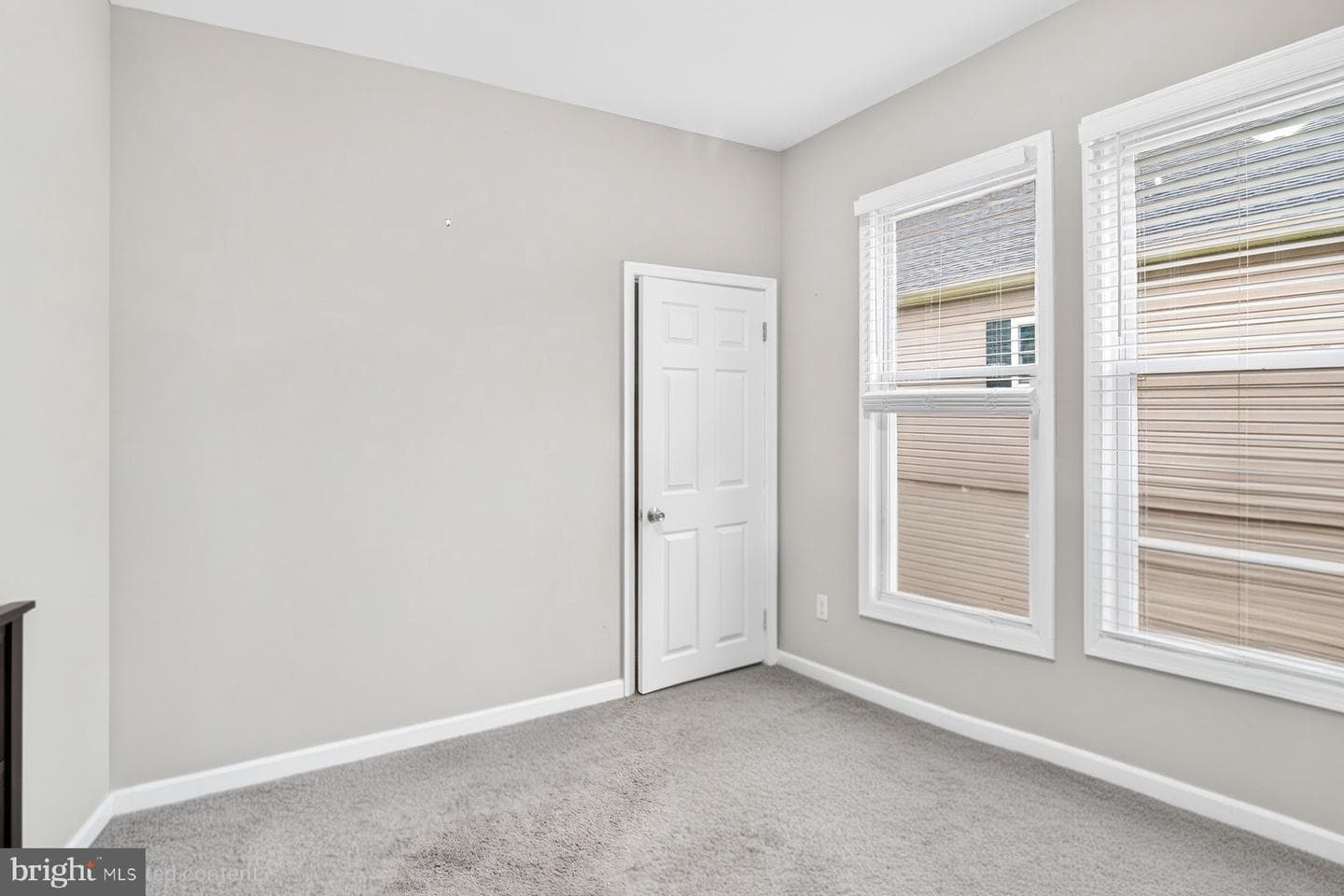 2805 Willow Avenue photo 12